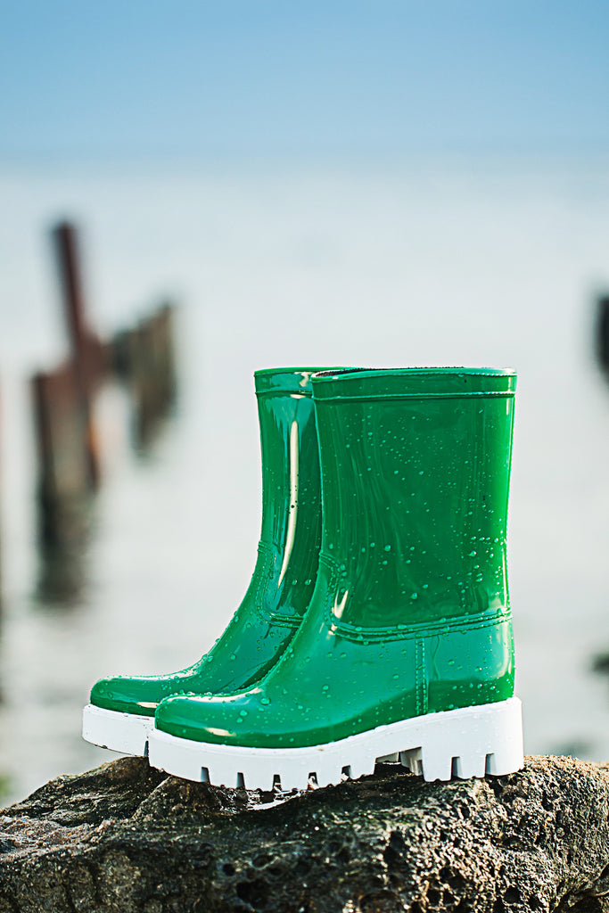 Hatırı sayılır uzunlukta bir aradan sonra yeniden merhaba.