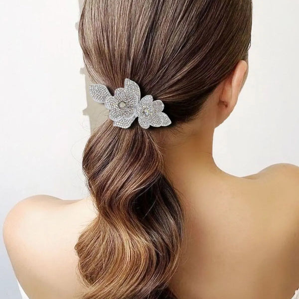 Crystal Stone Daisy Bouquet Hairclip