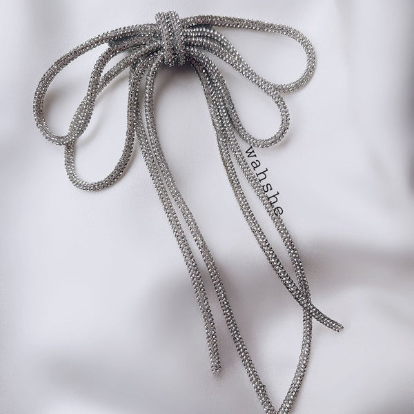 Seyran  Toka -  Yalı Çapkını Kristal Taşlı Parlak Fiyonklar Toka