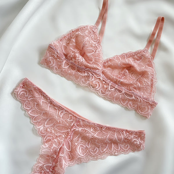 Strawberry Marshmallows Bralet Set